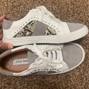 Steve Madden sneakers